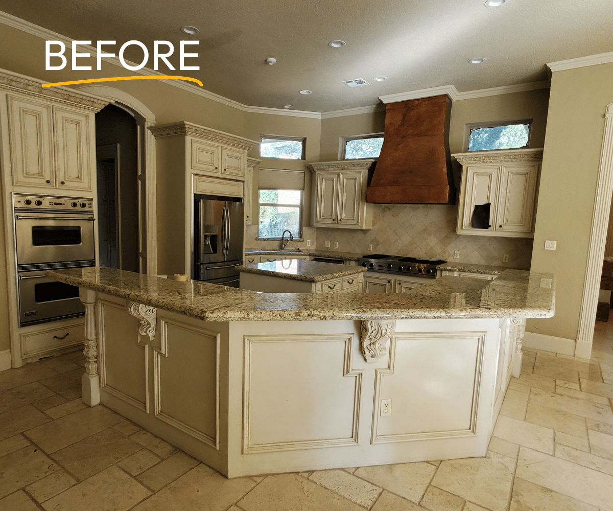 Outdated kitchen in The Woodlands before remodeling by Premium Home Remodeling